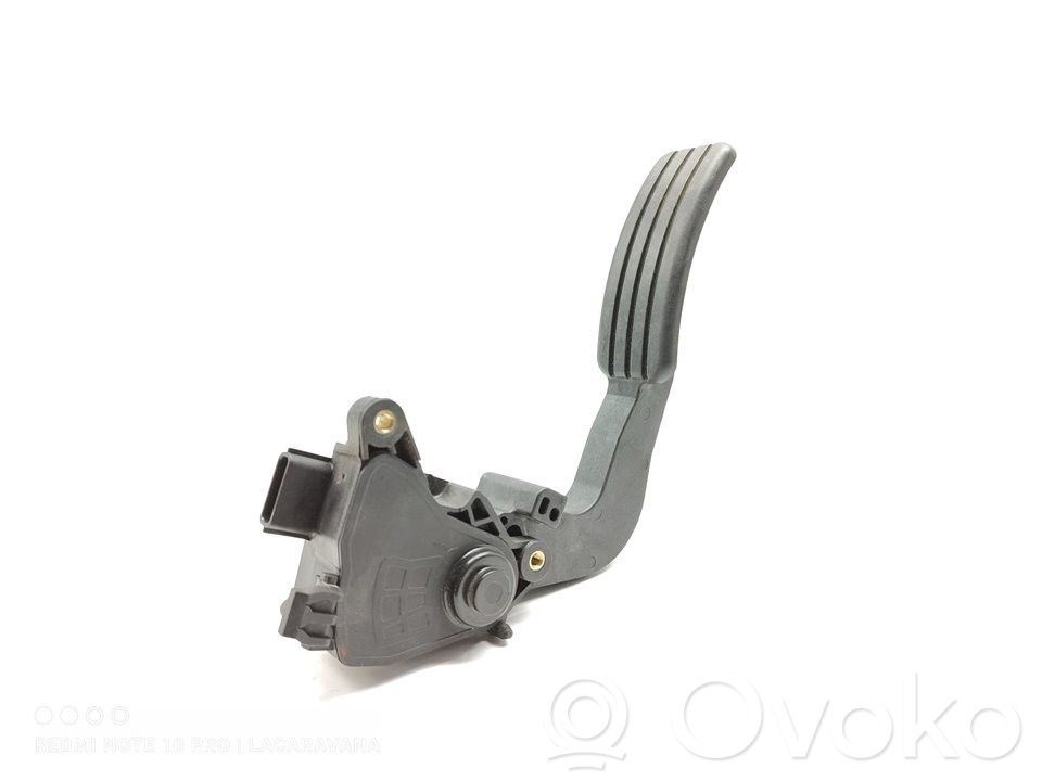 Dacia Dokker Accelerator throttle pedal 
