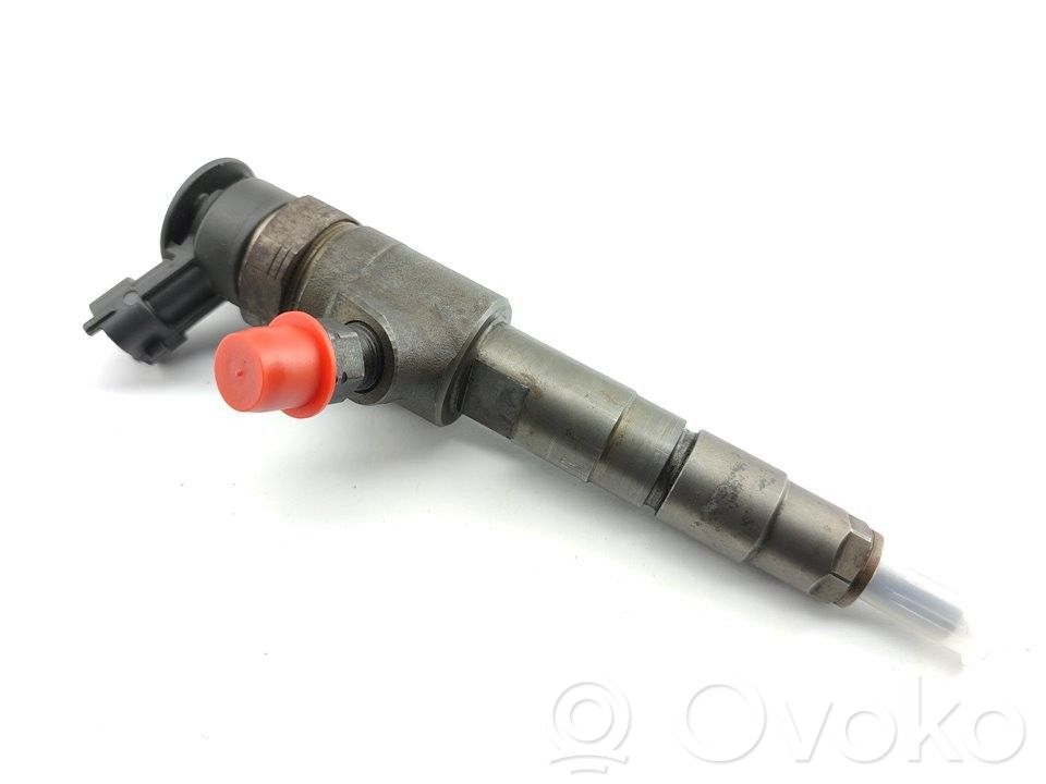 Inyector de combustible   0445110340