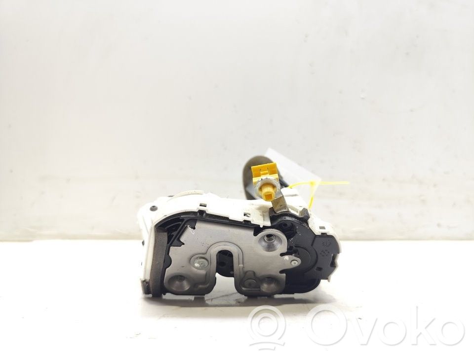 MG MGF Takaoven lukko 