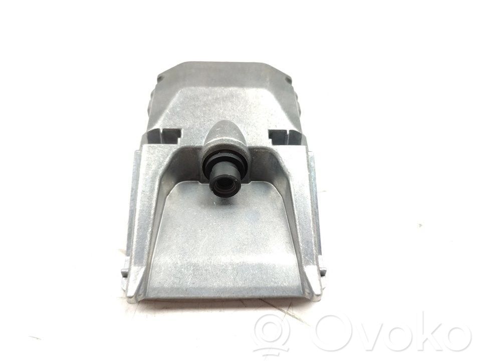 Windshield/windscreen camera   9851326480