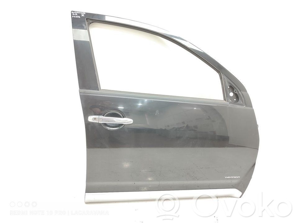 Front door   5700A278