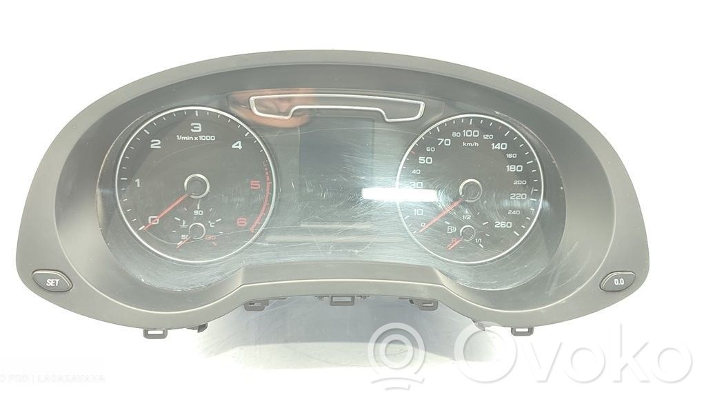 Audi Q3 8U Speedometer (instrument cluster) 