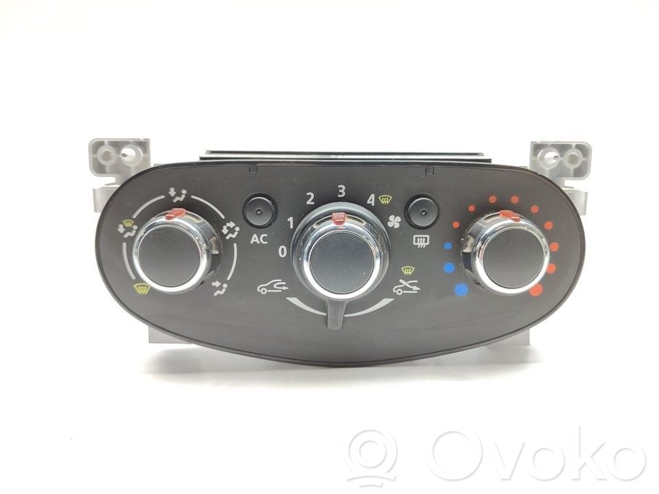 Dacia Duster Air conditioner control unit module 