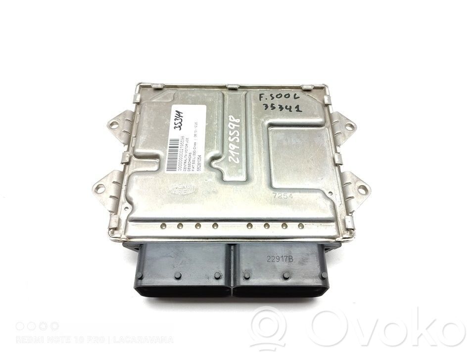 Fiat 500L Engine control unit/module 