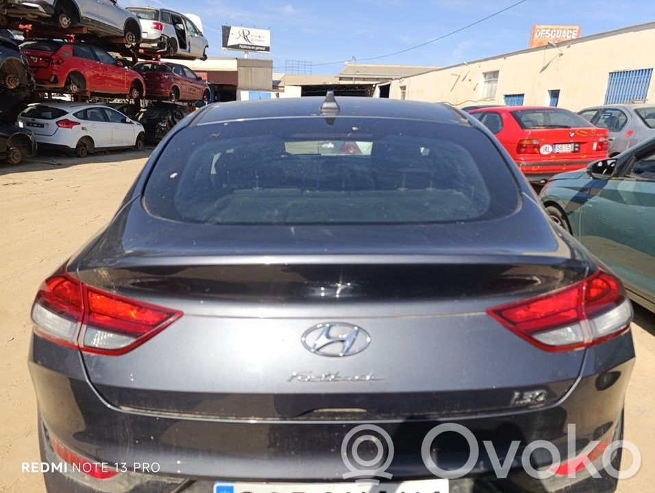 Hyundai i30 Puerta del maletero/compartimento de carga 
