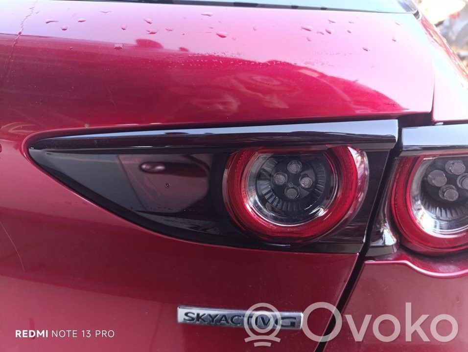 Mazda 3 Tailgate rear/tail lights 