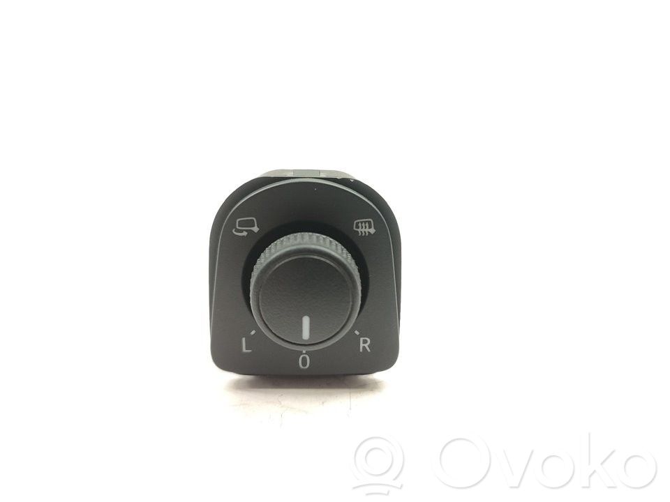 Wing mirror switch   5F0959565E