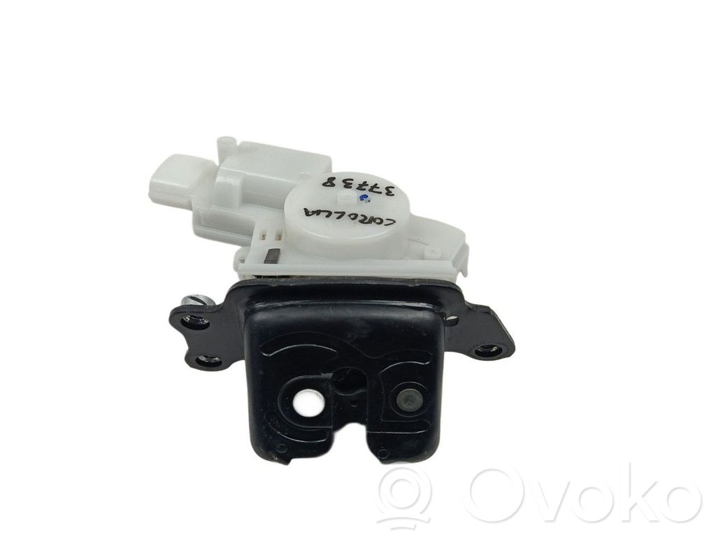 Toyota Corolla E160 E170 Tailgate lock latch 