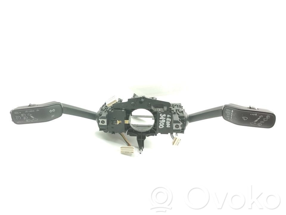 Interruptor de control multifunción   5Q0953507GD