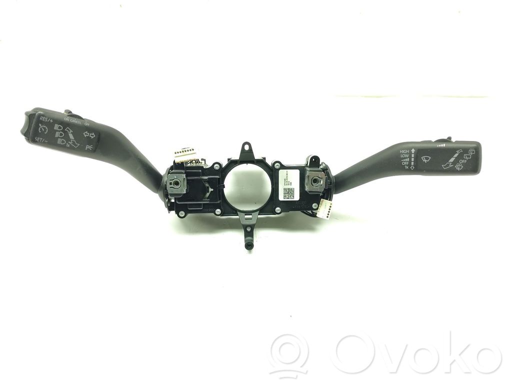 Volkswagen Tiguan Comutator/buton multifuncțional 