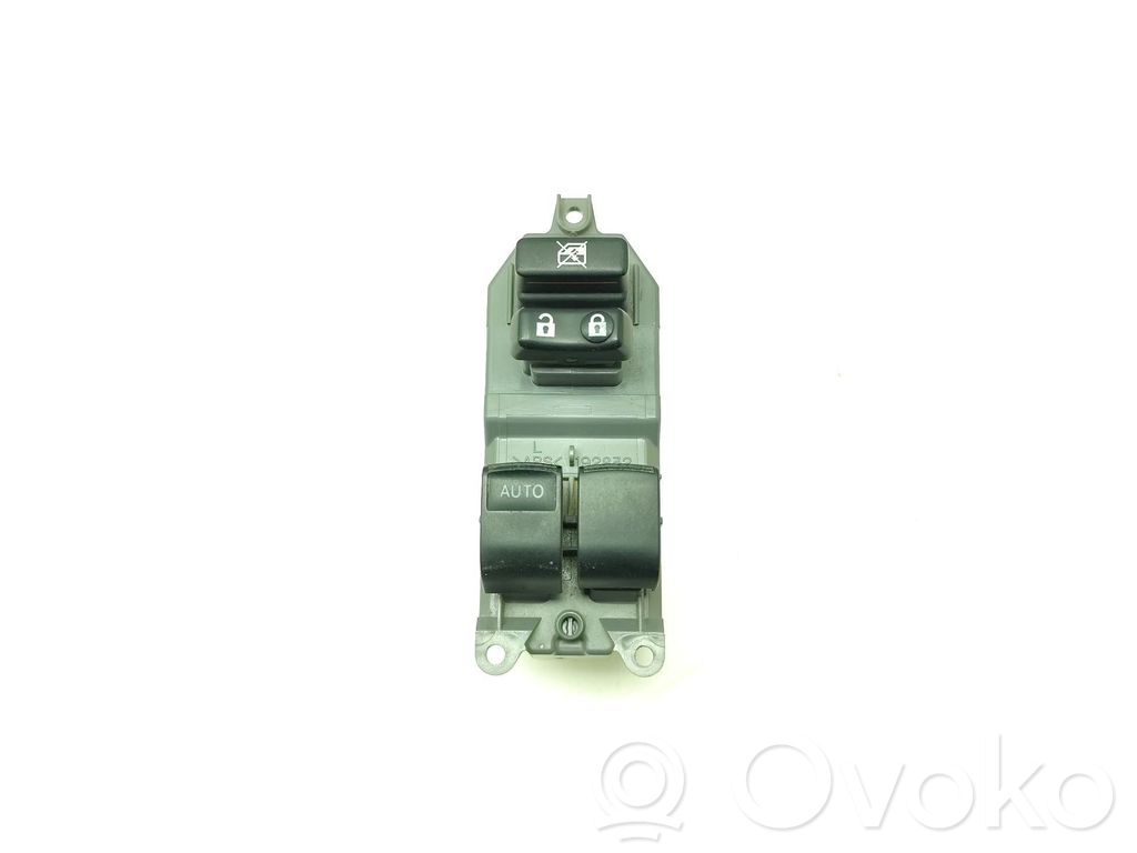 Toyota Auris E180 Electric window control switch 