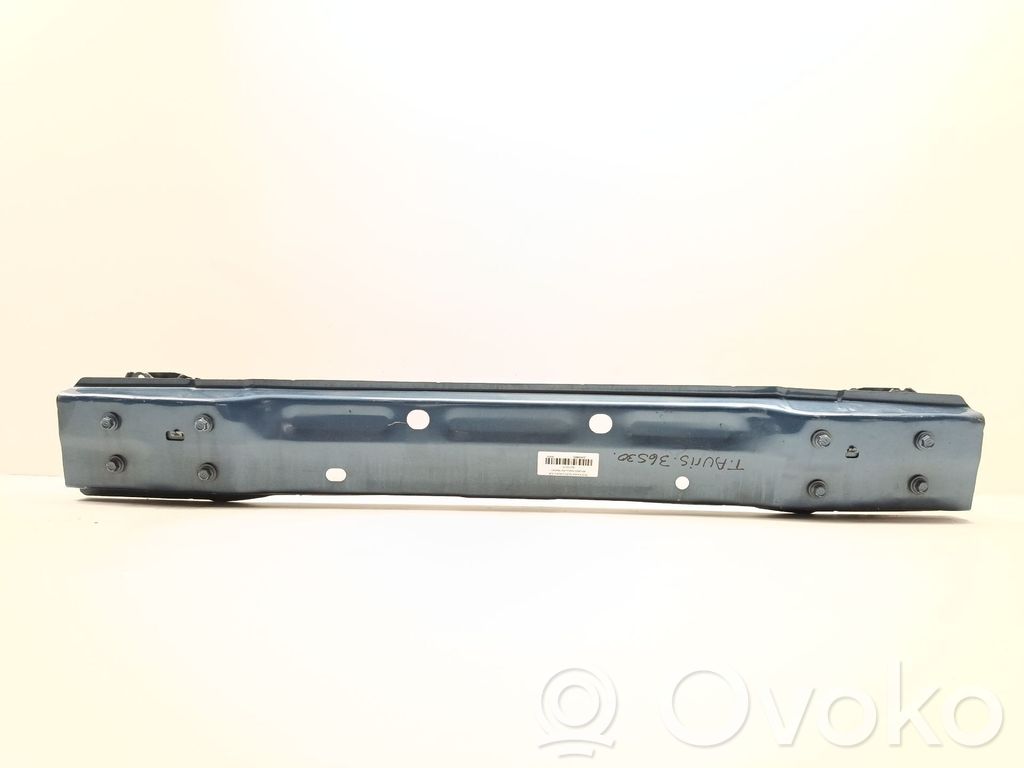 Toyota Auris E180 Uchwyt / Mocowanie zderzaka przedniego 