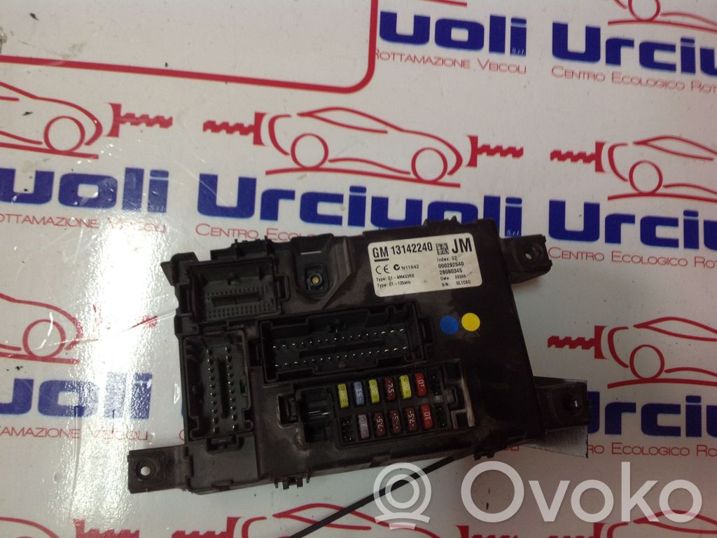 Opel Corsa D Central body control module 