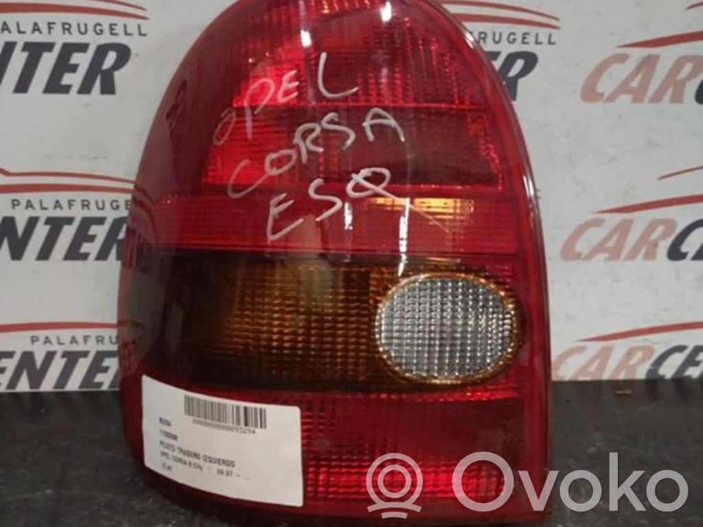 Rear/tail lights   115030B