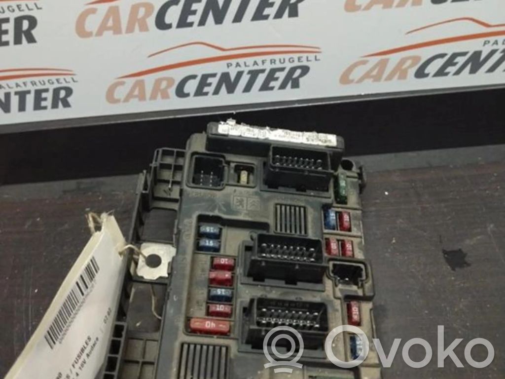 Citroen C3 Fuse module 