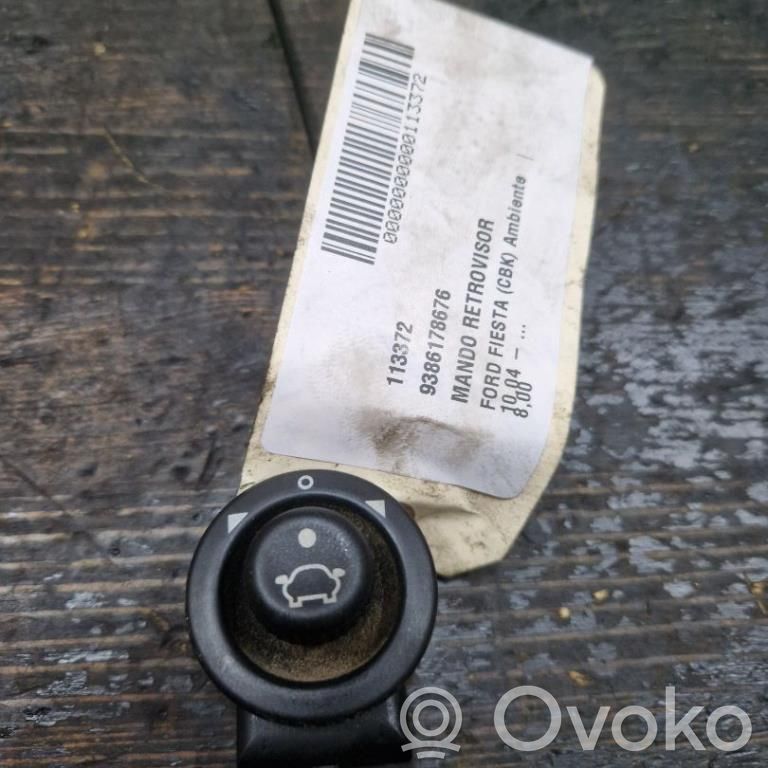 Ford Fiesta Wing mirror switch 