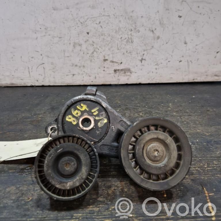 Diržo įtempėjas   0100360101