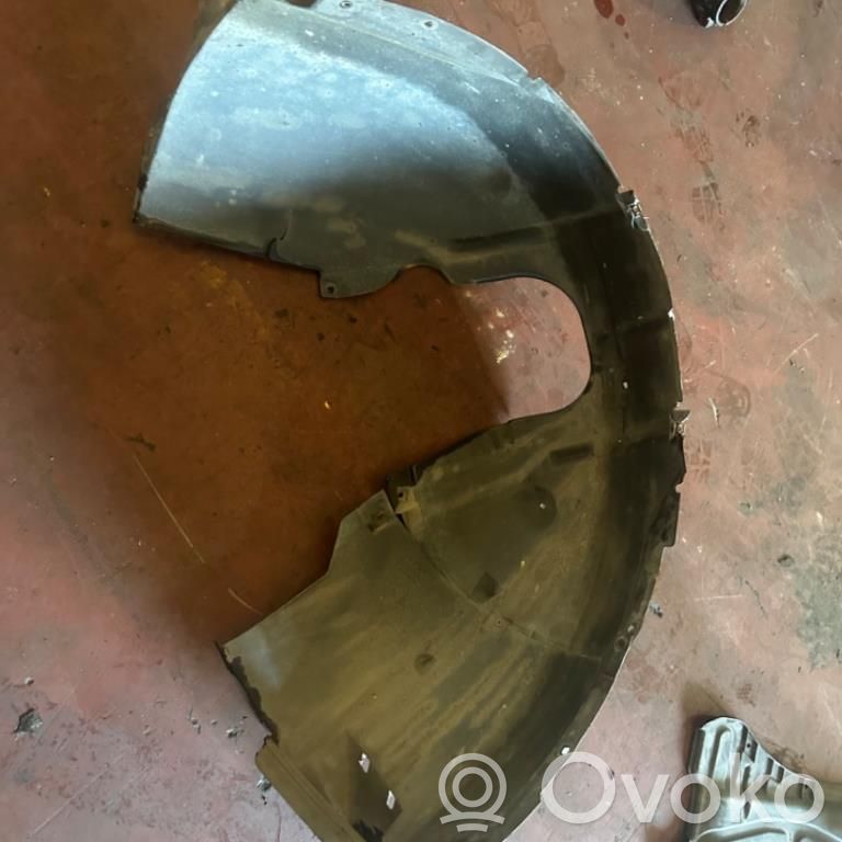 Seat Leon (5F) Moldingas ant galinio sparno 