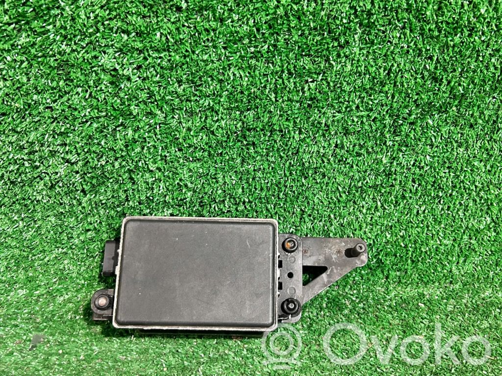 Sensor de radar Distronic   99110D9500