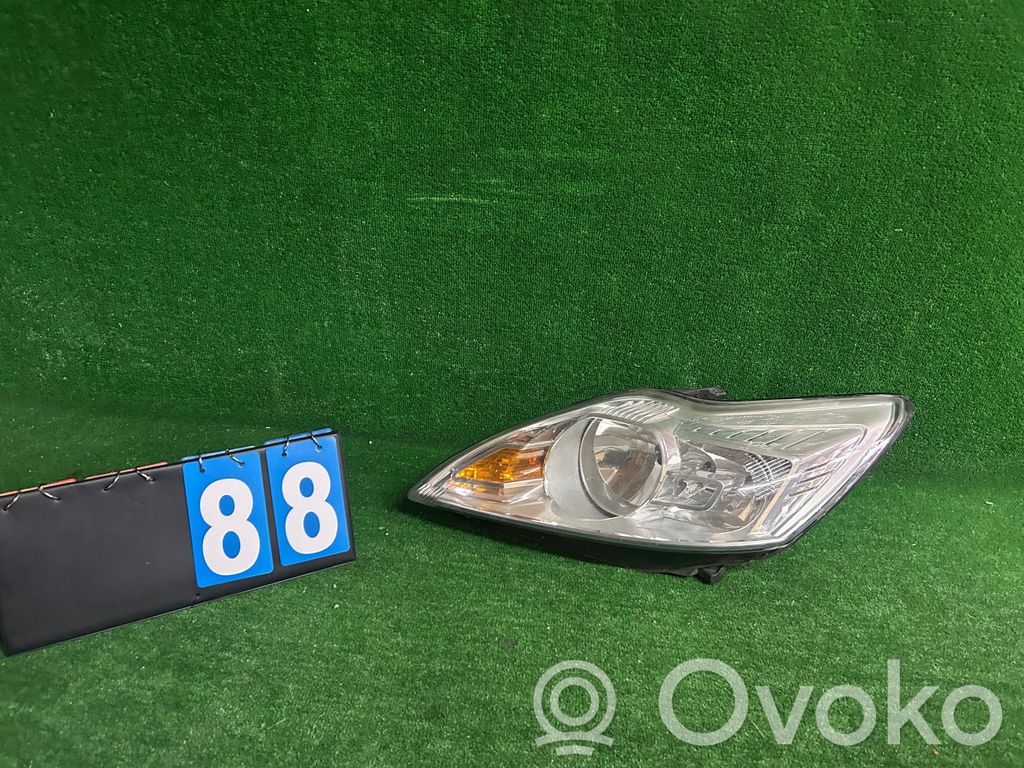 Ford Focus Headlight/headlamp 