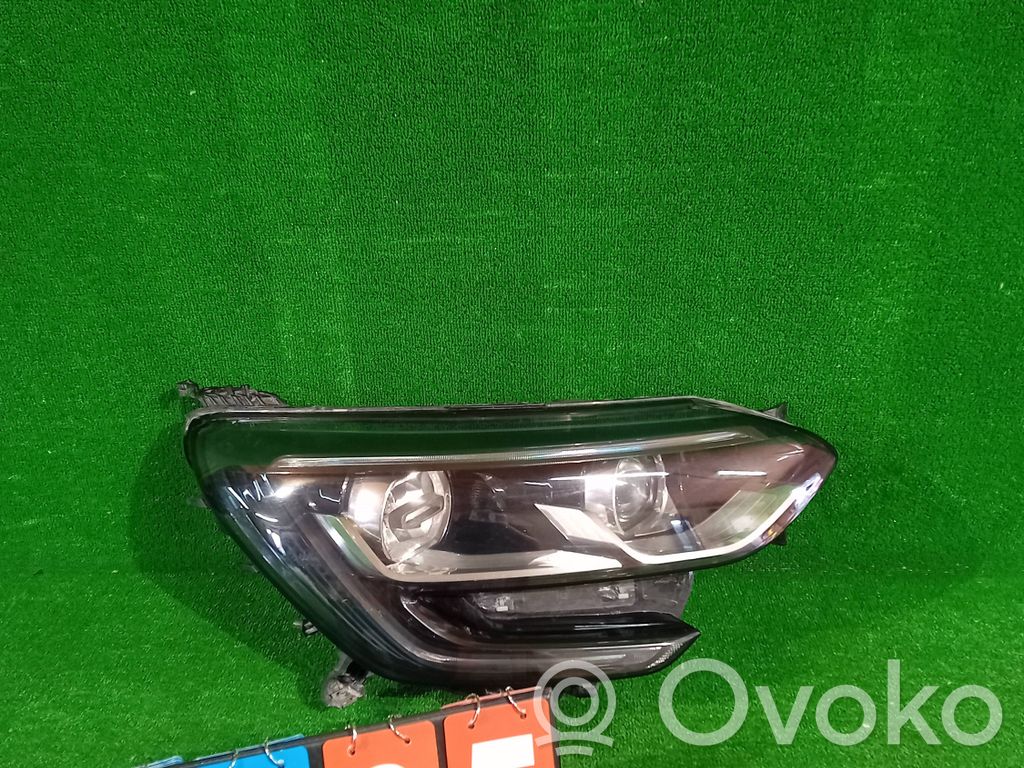 Renault Megane IV Headlight/headlamp 