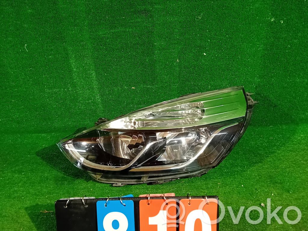 Renault Clio IV Lampa przednia 