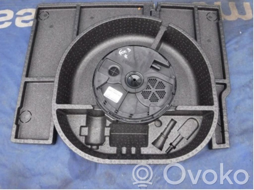 Ford Focus Altavoz subwoofer 