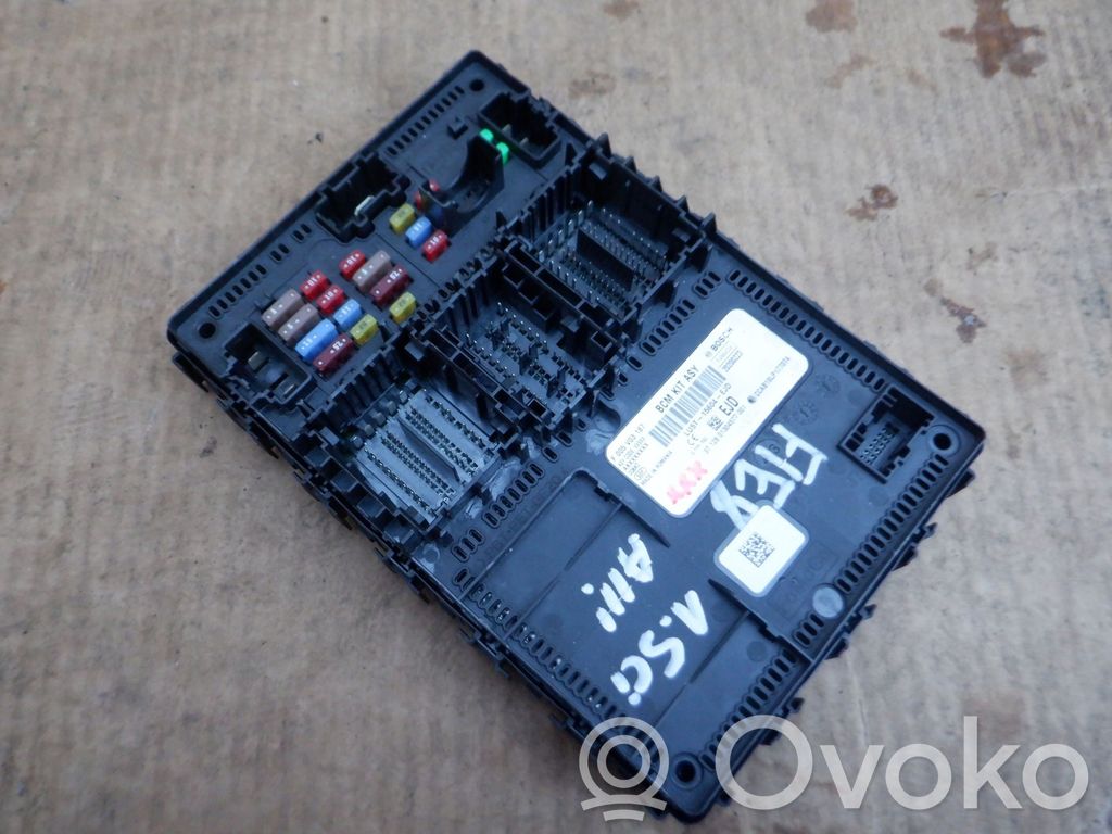 Módulo de fusible   LU5T15604EJD
