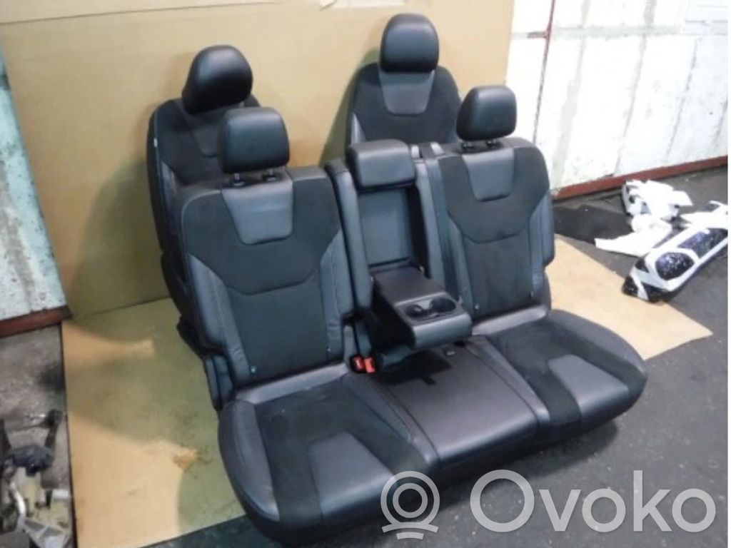 Ford Edge II Juego interior 