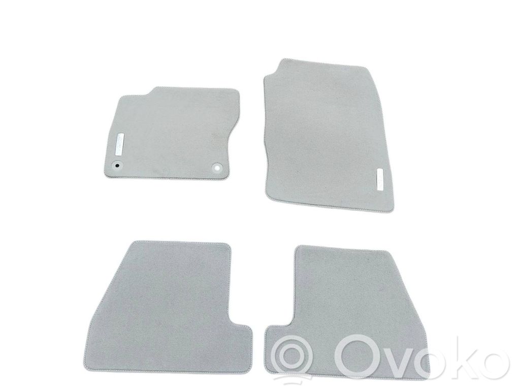 Etuistuintilan matto   BM5JA130A88DA