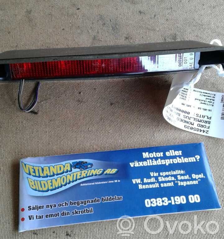 Ford Mondeo MK II Trzecie światło stop 
