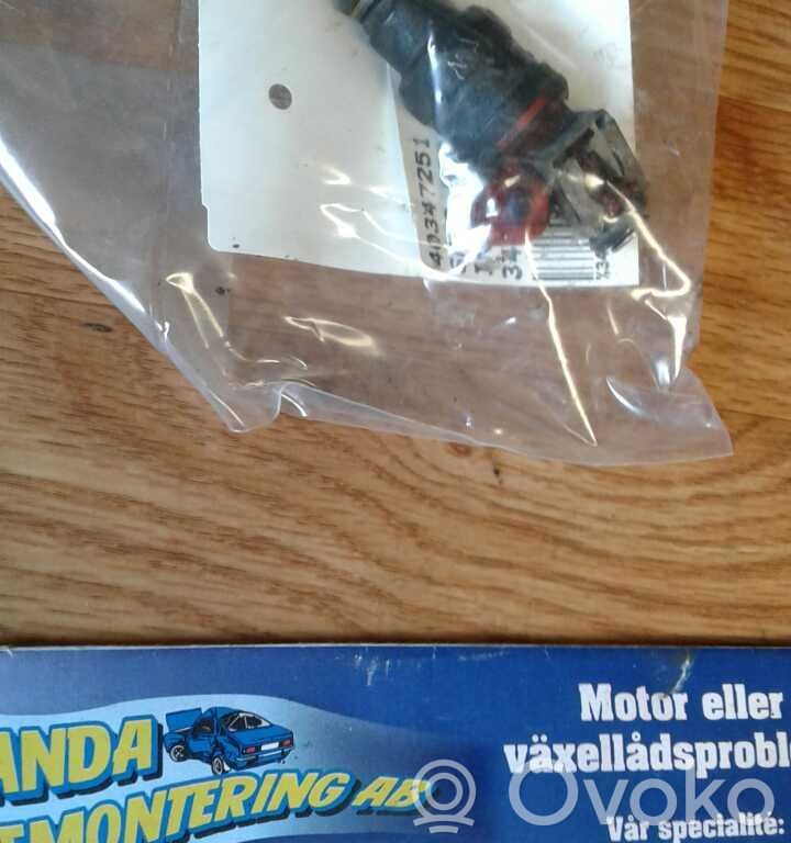 Saab 900 Injektor Einspritzdüse 