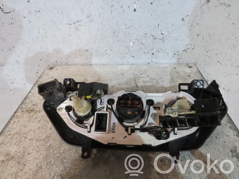 Chevrolet Aveo Climate control unit 