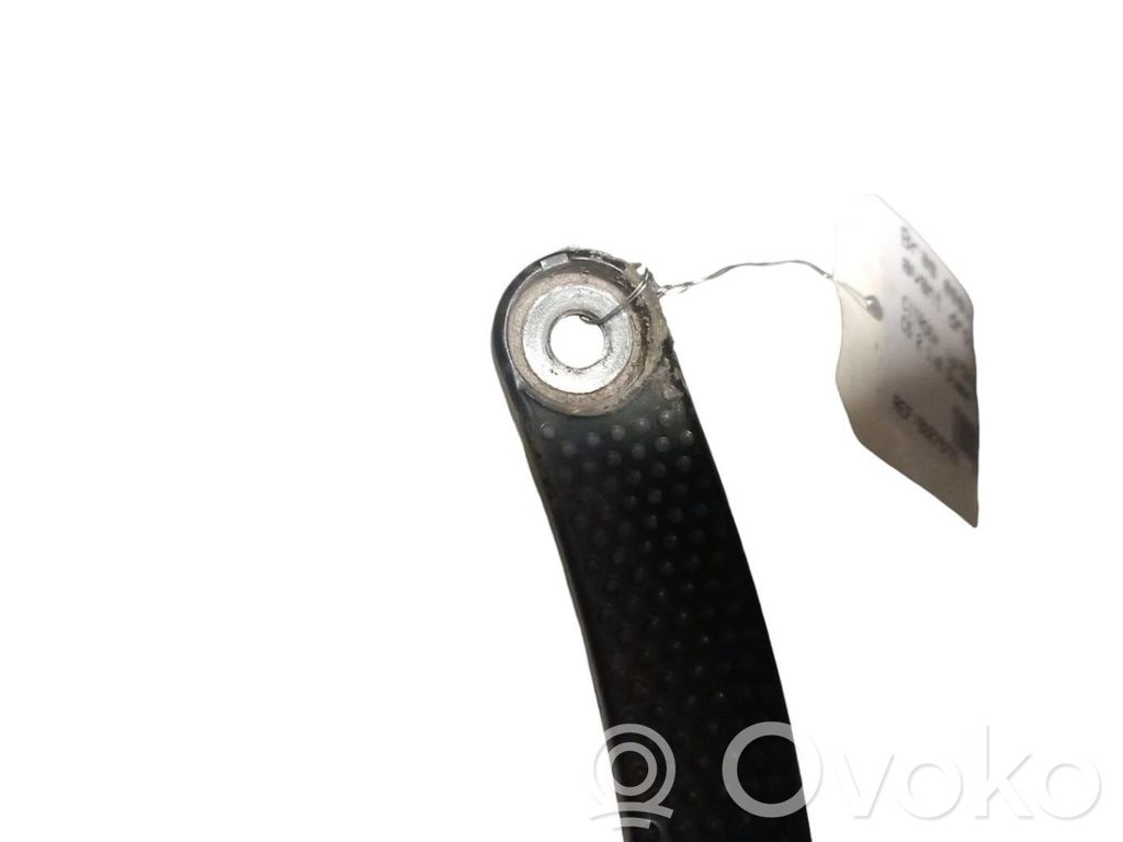 Brazo del limpiaparabrisas delantero   6429EY