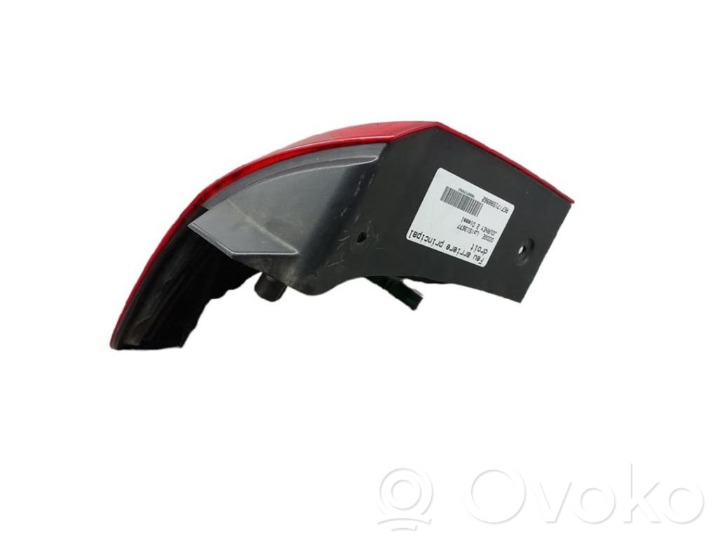 Rear/tail lights   5067784AB