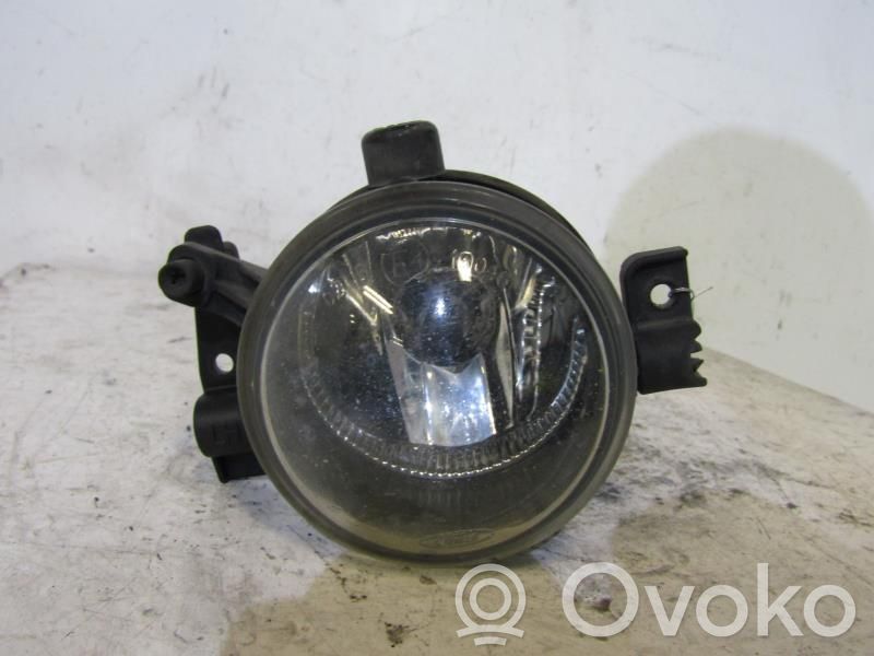 Miglas lukturis priekšā   1481007
