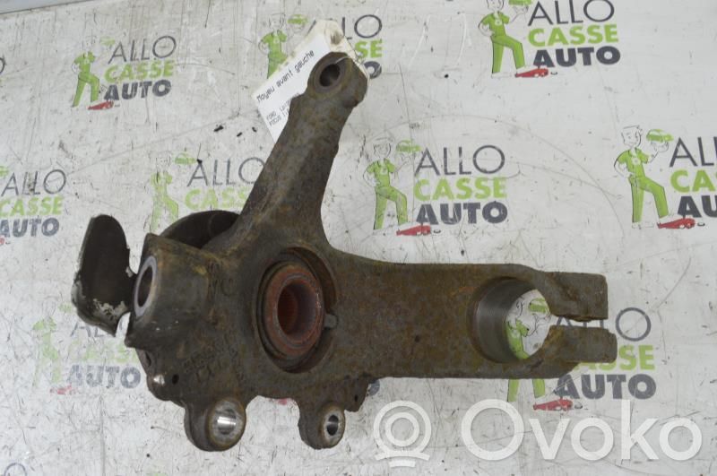 Ford C-MAX I Achsschenkel vorne 