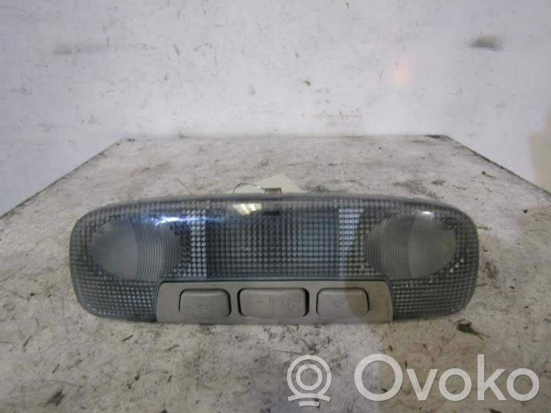 Ford Fiesta Etuistuimen valo 