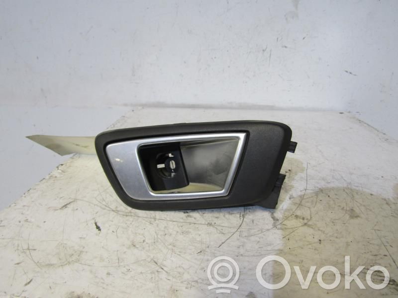 Ford Fiesta Manecilla interna puerta trasera 