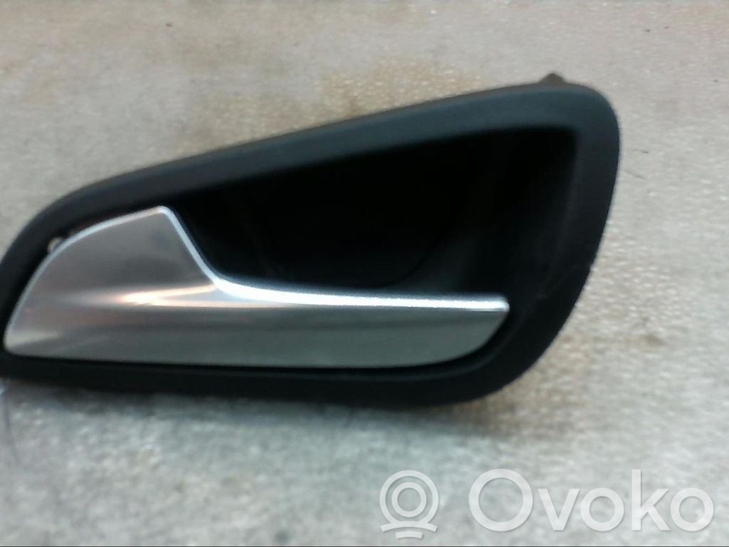 Ford Focus Rear door interior handle 