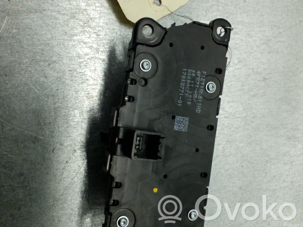 Ford Focus Hazard light switch 