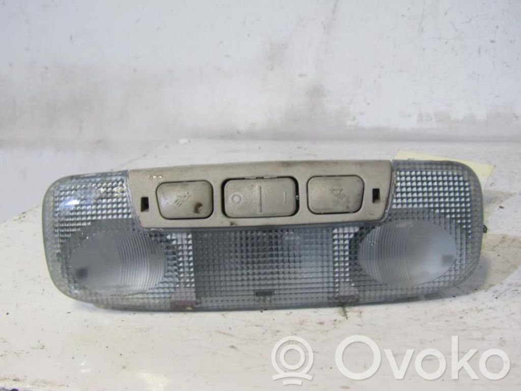 Ford Mondeo MK IV Etuistuimen valo 