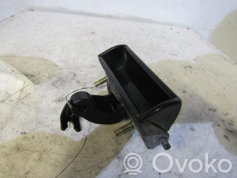 Interruptor para abrir la puerta trasera   74810S6A003