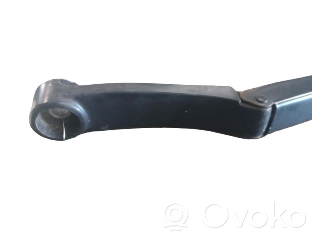 KIA Ceed Front wiper blade arm 