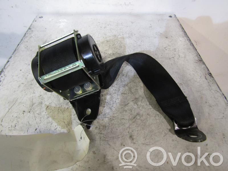 Mazda 3 I Cinturón trasero 