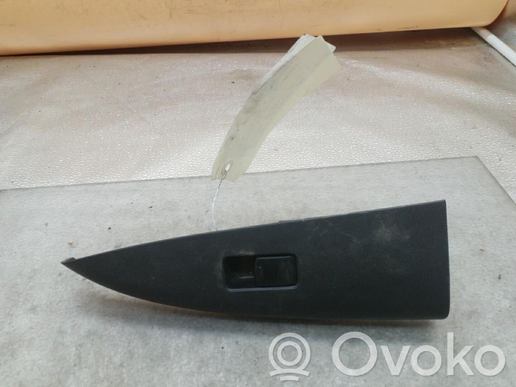 Electric window control switch   25411ED03A