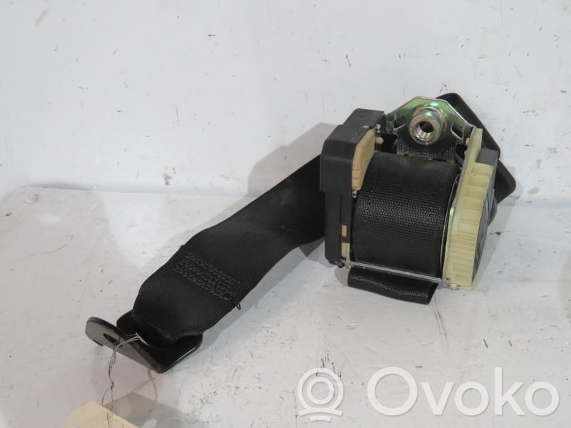 Opel Corsa C Cinturón trasero 
