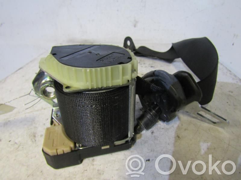 Opel Corsa C Cinturón trasero 
