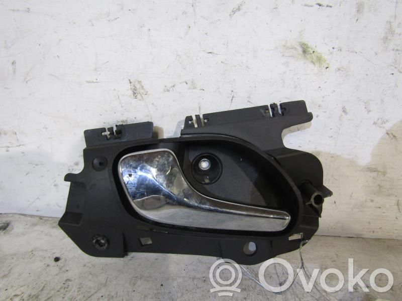 Opel Corsa D Manecilla interna puerta trasera 