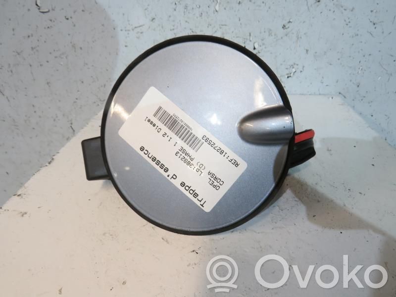 Opel Corsa D Polttoainesäiliön korkki 